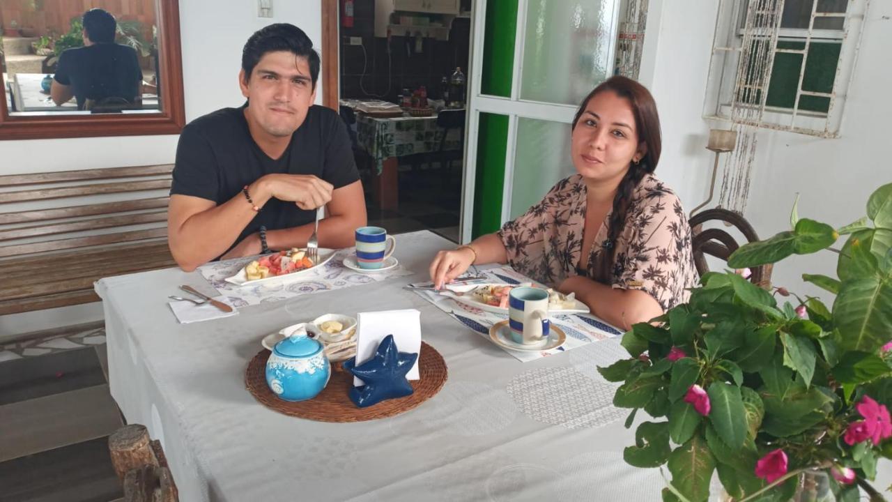 Hospedaje Algarrobo 马查利亚 外观 照片