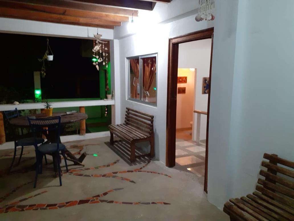 Hospedaje Algarrobo 马查利亚 外观 照片
